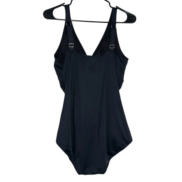 Women’s Tommy Bahama Black Pearl Ruched V-neck One Piece Swimsuit - Picture 3 of 10